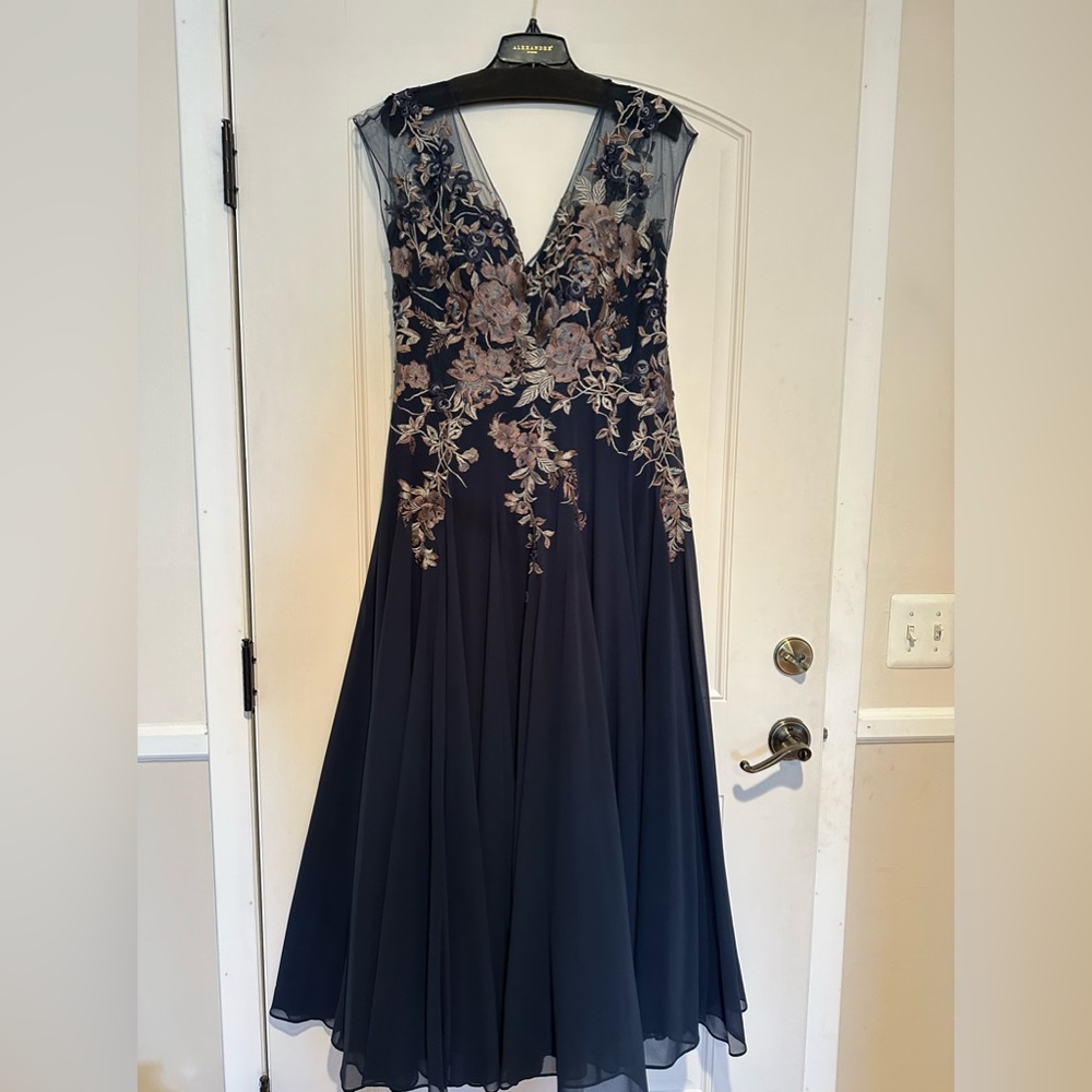Alexander by Daymor 758 -Floral in Navy Blue